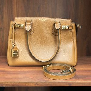 Henri Bendel Carlysle Satchel 🌸